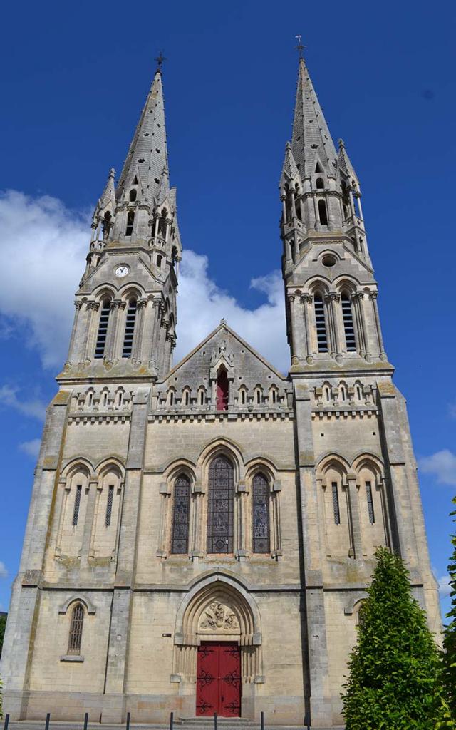 eglise-machecoul4.jpg